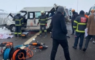 Niğde’de feci kaza: 2’si çocuk 3 ölü, 4 yaralı