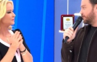 Sinan Akçıl tam bir Müge Anlı hayranı çıktı