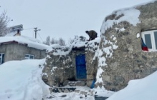 Yurdun dört bir tarafı kara gömüldü