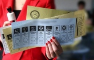 5 araştırma şirketi anket sonuçlarını yayınladı. İşte parti parti oy oranları