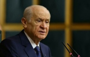 Bahçeli'den ters köşe! Tarkan'nın 'Geççek' şarkısına yorum geçikmedi