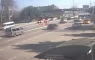 Bursa'da bir ihmal faciaya yol açıyordu...9 araç birbirine girdi