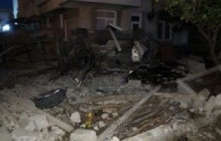 Otomobille makas atan gençler kaza anlarını böyle kayda aldı