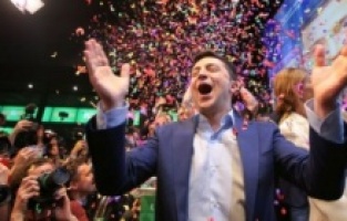 Ukrayna Devlet Başkanı Vladimir Zelenskiy kimdir?