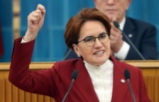 Akşener: Putin'in kafasındaki eksik parçaların Kars, Erzurum, Ardahan olmadığını kim söyleyebilir?