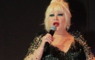 Alzheimer olduğu söylenmişti! Doğum günü videosuyla iddialara son noktayı koydu