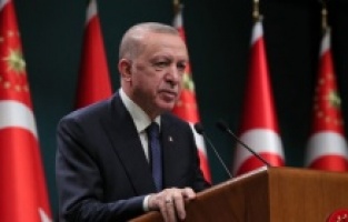 Erdoğan'dan öğrencilere müjde! TÜBİTAK burs ve kredilere yeni zam geldi