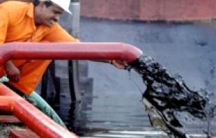 Petrol fiyatları yeni haftaya düşüle başladı