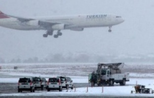 Uçak seferleri iptal: Kar yağışı geliyor