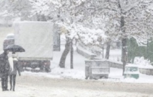 Vali Baruş duyurdu: Yarın okullar tatil