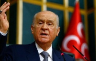 Bahçeli: Düzensiz göç, adı konmamış bir istiladır