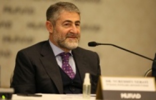 Bakan Nebati: Dövizle işlem yapmaktan vazgeçin