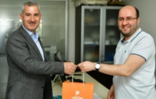 Başkan Çınar, personelleriyle bayramlaştı