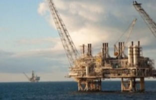 Doğalgaza zam, Petrole indirim