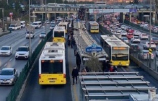 İstanbul'da ulaşıma yüzde 40 zam geldi!
