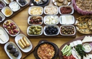Sahur menüsü nasıl olmalı? İşte tok tutan 10 sahur seçeneği