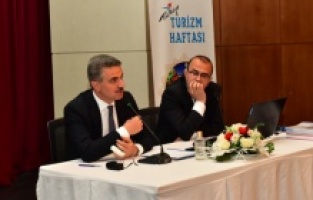 Vali Baruş: Malatya’da konaklama sektörü bir çatı altında toplanmalı