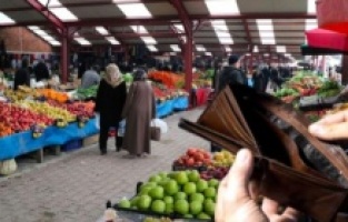 4 kişilik bir ailenin açlık ve yoksulluk sınırı