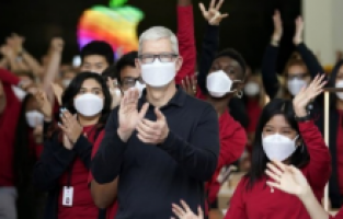 Apple'dan çalışanlarına enflasyon zammı