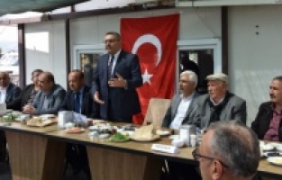 Başkan Sadıkoğlu, Yeşiltepe Galericiler Sitesi esnafıyla bir araya geldi