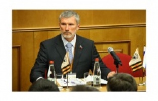 Canlı yayında nükleer tehdit! '3 dakikada yerle bir eder, böcek gibi ezeriz!'