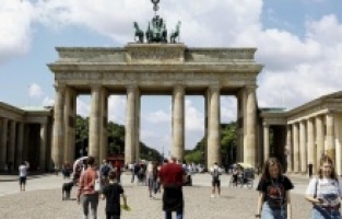 Emekliler Kışı Türkiye’de Geçirsin