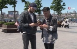 Kripto para uygulaması üzerinden işlem yapan iki gencin 200 bin lirası buhar oldu