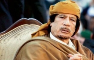 Muammer Kaddafi'nin ailesine seyahat izni