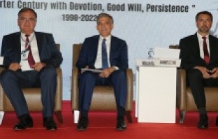 Abdullah Gül: Savaşı başlatmak kolay ama bitirmek çok zordur