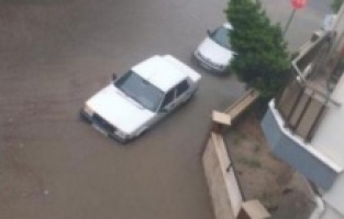 Ankara ve Aydın sele teslim oldu