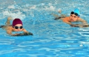 Bir saatlik yüzmeyle kaç kalori yakılıyor?