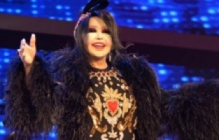 Bülent Ersoy'un çantasının fiyatı yok artık dedirtti