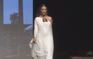 Diyarbakır'ın tarihi takı koleksiyonu İzmir'de sergilendi