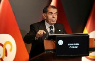 Dursun Özbek'ten transfer bombası! Dünya yıldızı Galatasaray'a...