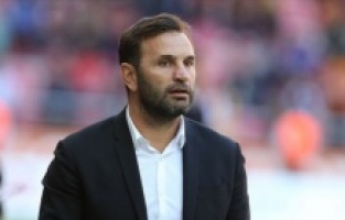 Galatasaray'ın yeni teknik direktörü Okan Buruk, İstanbul'da!