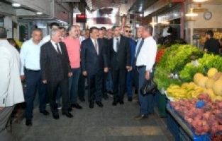 Gürkan'dan şire pazarı esnaflarına ziyaret