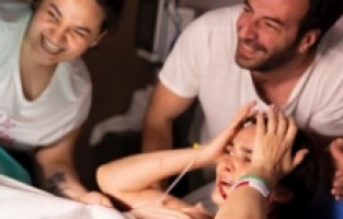 Hande Soral'dan oğluyla yeni poz