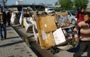 Kağıt toplayıcılarına meslek statüsü verilecek