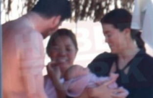 Kıvanç Tatlıtuğ-Başak Dizer çiftinin oğulları Kurt Efe göründü!