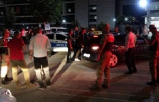 Malatya'da kayısı koparma kavgası