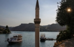 Sakin ve huzur şehri Halfeti'nin doğal güzelliği