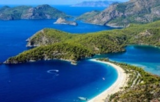 Türkiye'de otobüsle keşfedilecek tatil yerleri