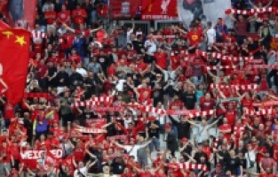 UEFA, Şampiyonlar Ligi öncesinde yaşananlar için özür diledi