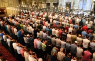 Bayram namazı saat kaçta 2022? İl il bayram namazı saatleri