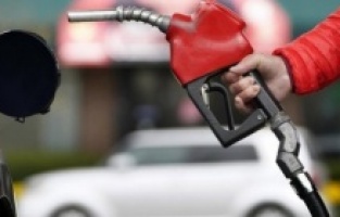 Benzine indirim geldi