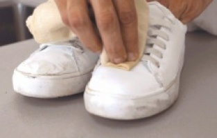 Çatlamış, yıpranmış deri ayakkabılar nasıl düzeltilir?