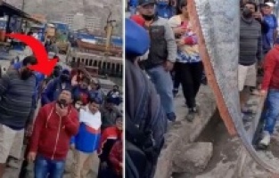 Devasa kürek balığı yakalandı.