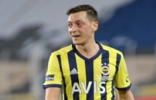 Fenerbahçe'nin 10 numarası Başakşehir'de!!!