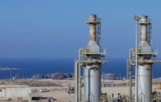 Libya'da petrol krizi nedeniyle  üç noktada daha üretim durdu.