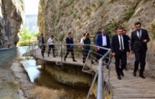 Vali Şahin ’den Darende ilçesine ziyaret